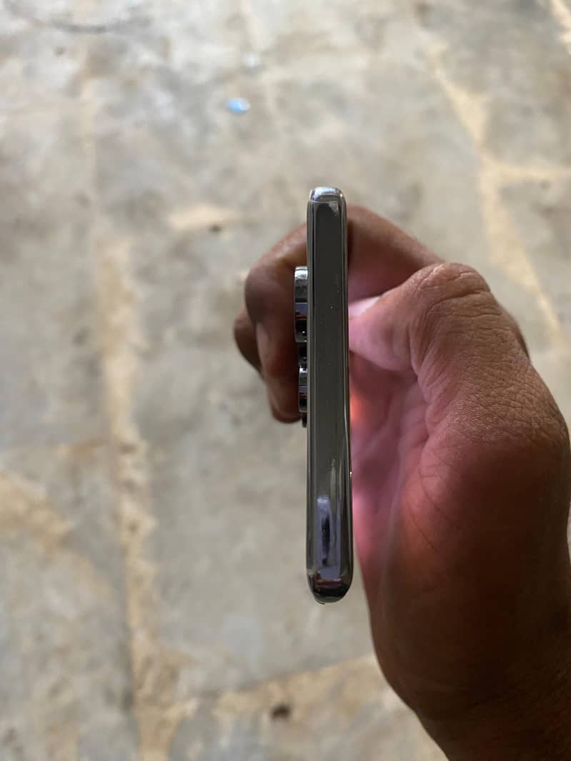 Itel S24 1