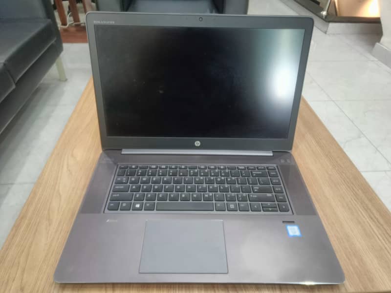 HP Workstation Intel Xeon CPU E5-1630 1