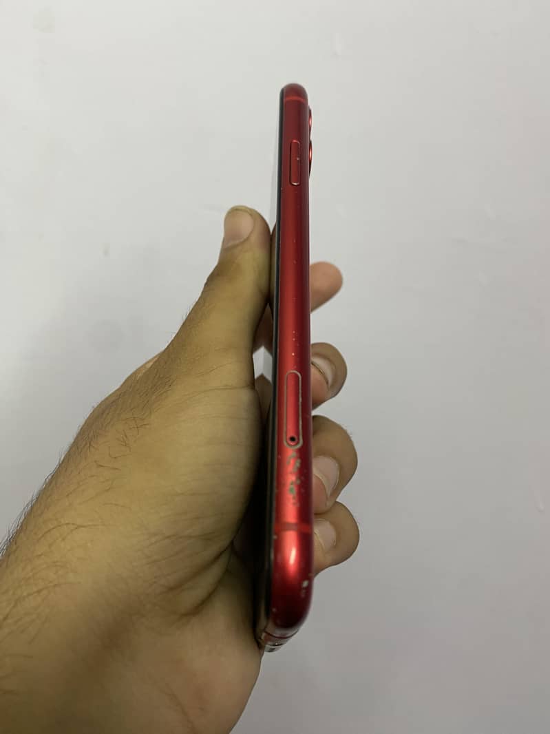iPhone 11 5