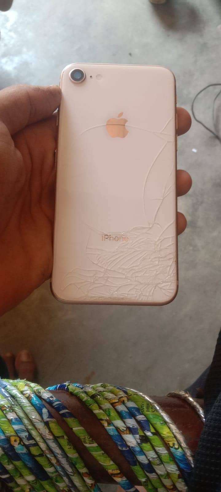 Apple iPhone 8 1