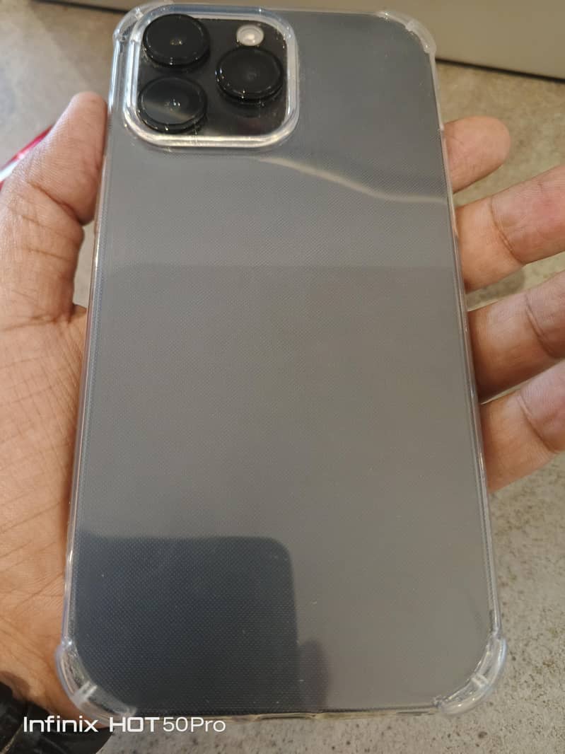 Apple iPhone 14 Pro Max 1