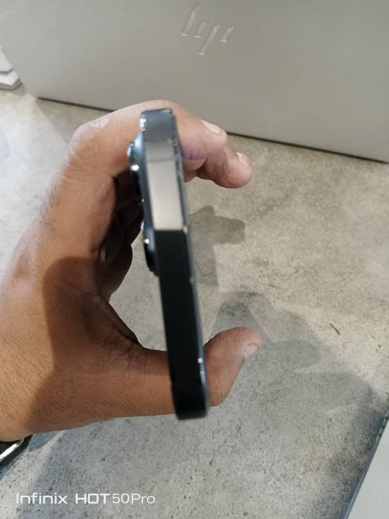 Apple iPhone 14 Pro Max 5