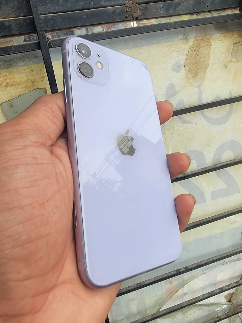 Apple iPhone 11 6