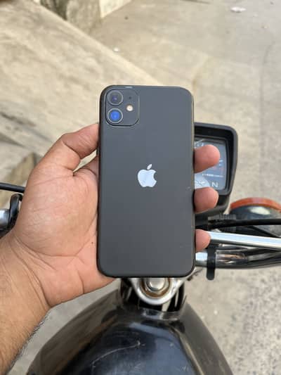 iPhone 11 for Sale | Excellent Condition |