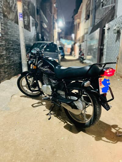 Suzuki GS-150SE 2022 Available In Mint Condition