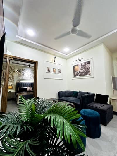 Per Day One Bed Fully Furnished Apartment Available in Islamabad
