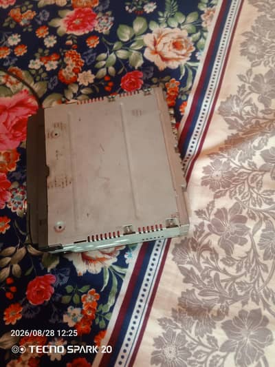 LCD or bvd tap achi condition ma ha  03128686949