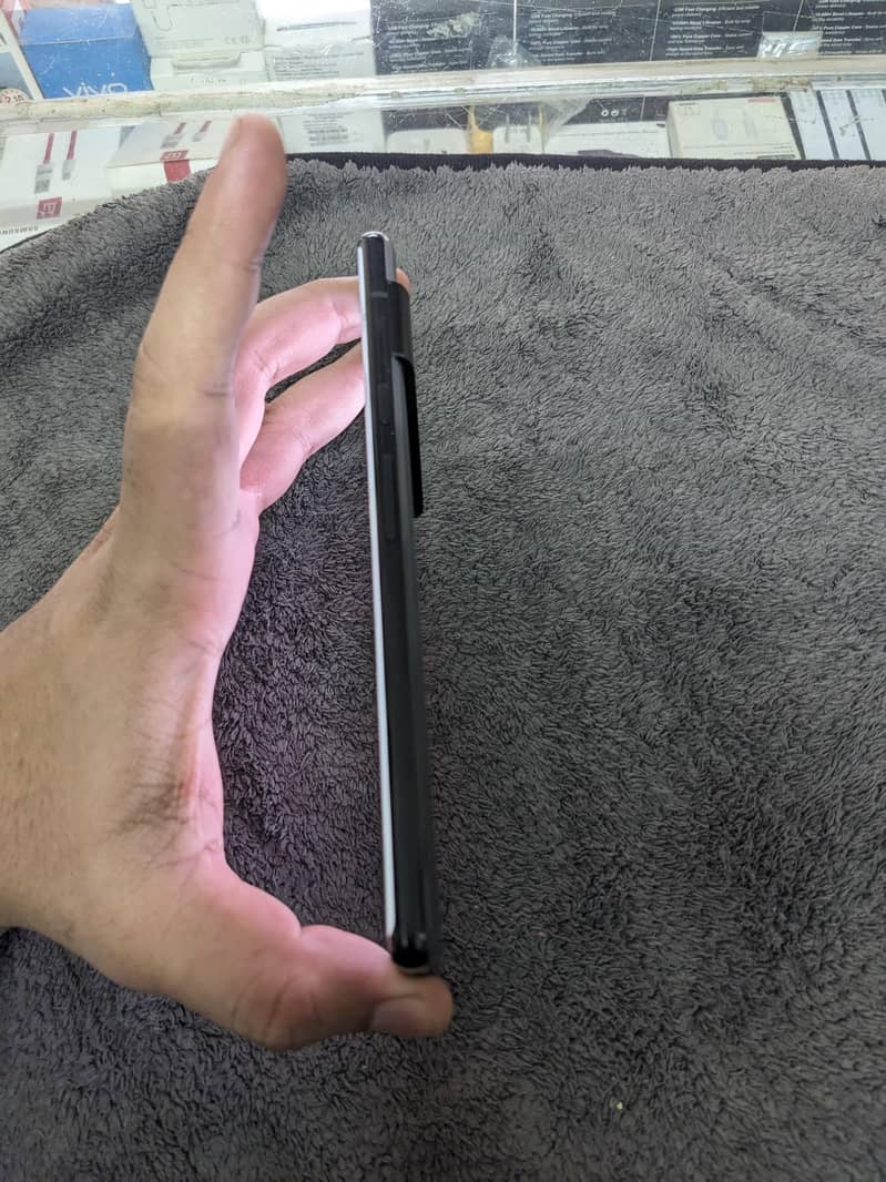 Google Pixel 6 Pro 2