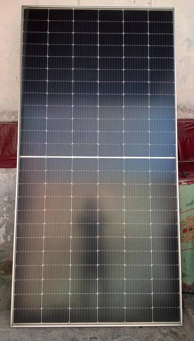 540 Watt Canadian Solar Panel