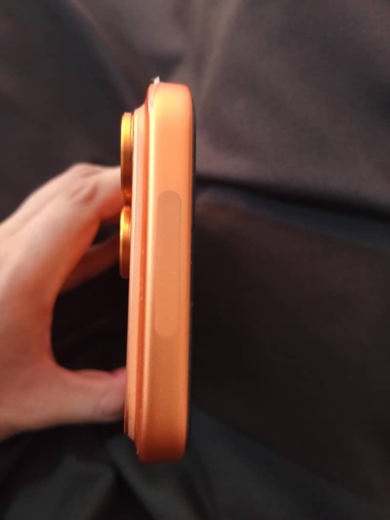 Apple iPhone 17 Pro Max 5