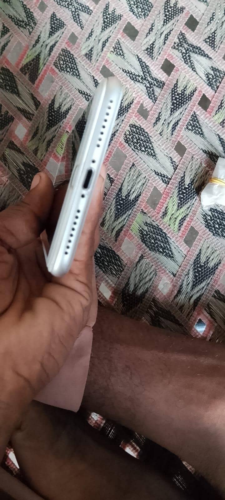 Apple iPhone 7 Plus 5