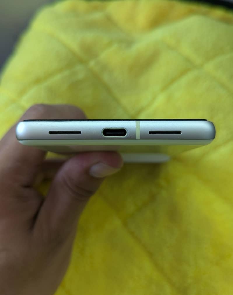 Google Pixel 7 2