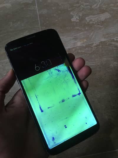 Moto z3 panel kharab hai