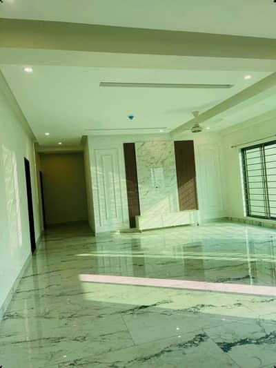 12-Marla 4-Bedroom's Brand New *H Shape* Tile Flooring ( Apartment | Flat ) For Sale | Askari 10 Lahore Cantt | @nusratestate
