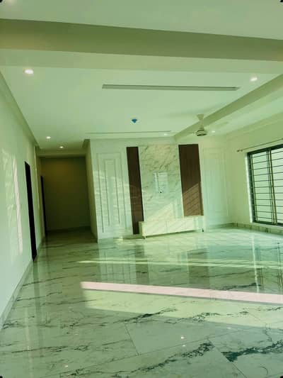 12-Marla 4-Bedroom's Brand New *H Shape* Tile Flooring ( Apartment | Flat ) For Sale | Askari 10 Lahore Cantt | @nusratestate