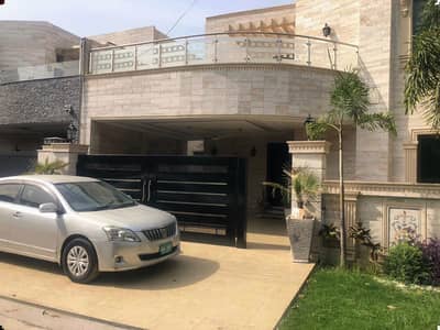 10-Marla 4-Bedroom's Tile Flooring ( House ) For Sale | Askari 10 Lahore Cantt | Nusrat Estate