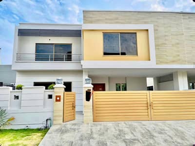 15-Marla 4-Bedroom's Tile Flooring ( House ) For Sale | Askari 10 Lahore Cantt | @nusratestate