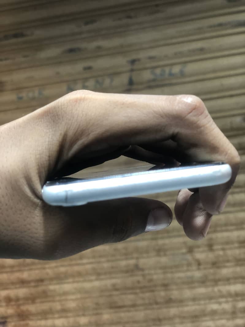 Apple iPhone SE 2