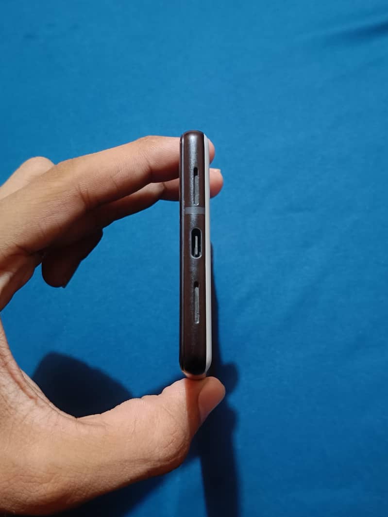 Google Pixel 6 5