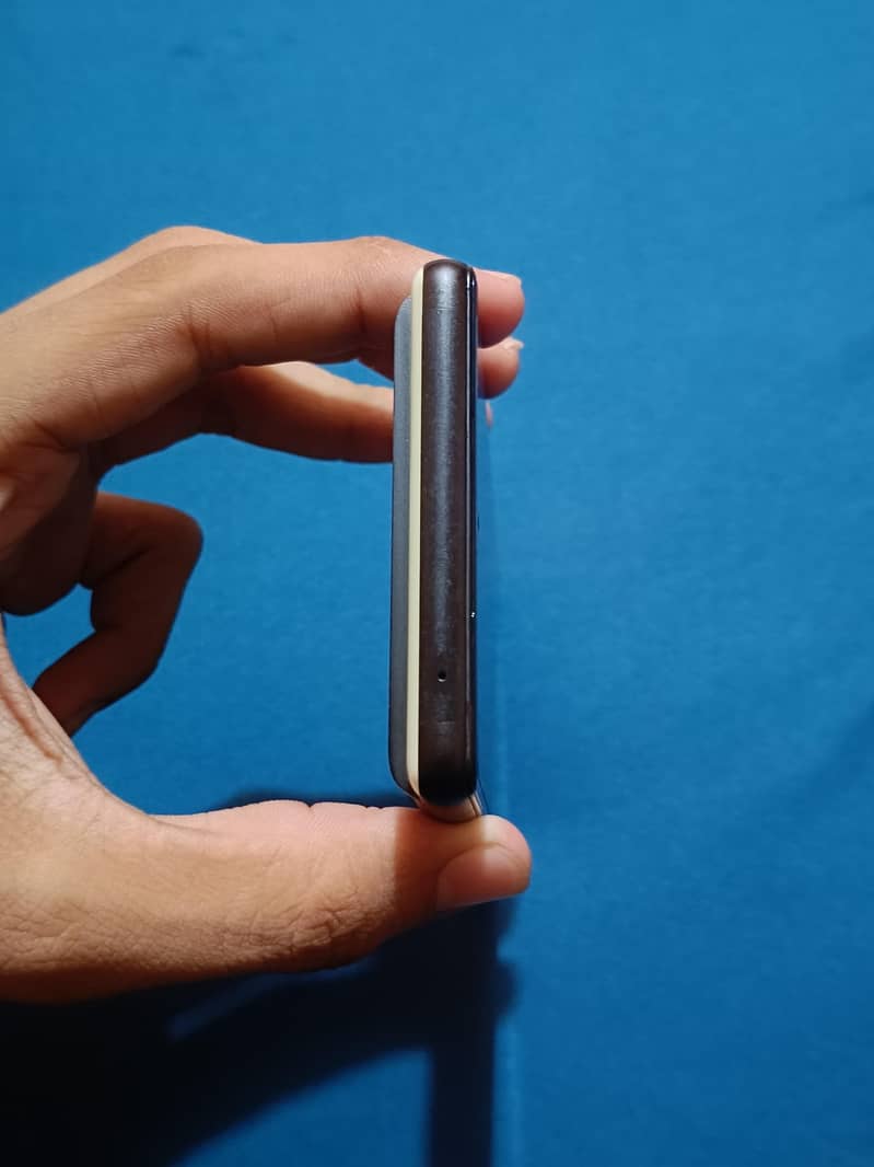 Google Pixel 6 6