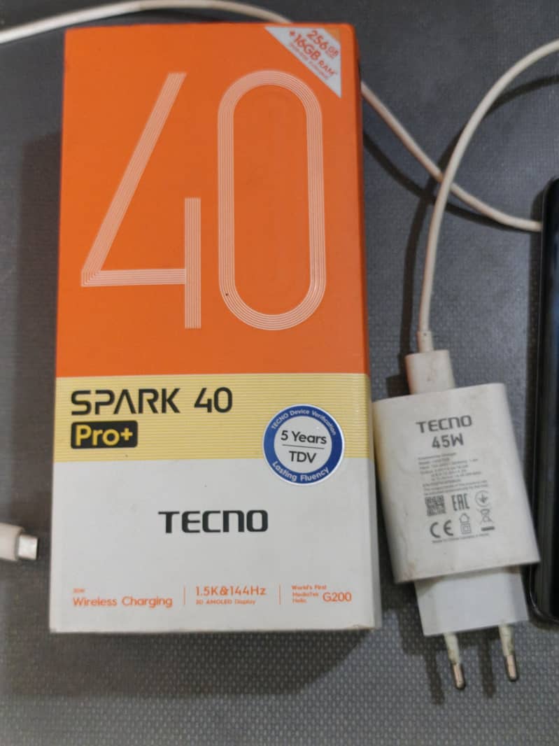 techno spark40 pro + 0