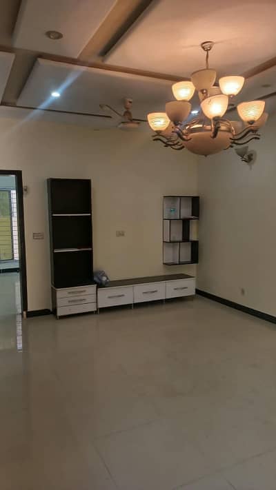 5 MARLA LIKE A BRAND NEW FULL LUXURY IDEAL EXCELLENT GOOD FULL HOUSE FOR RENT IN CC BLOCK BAHRIA TOWN LAHORE