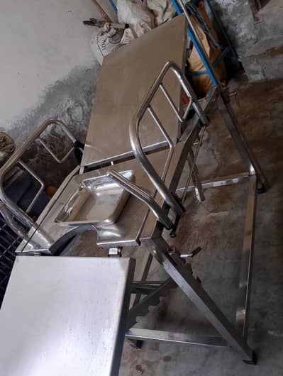 sale delivery table