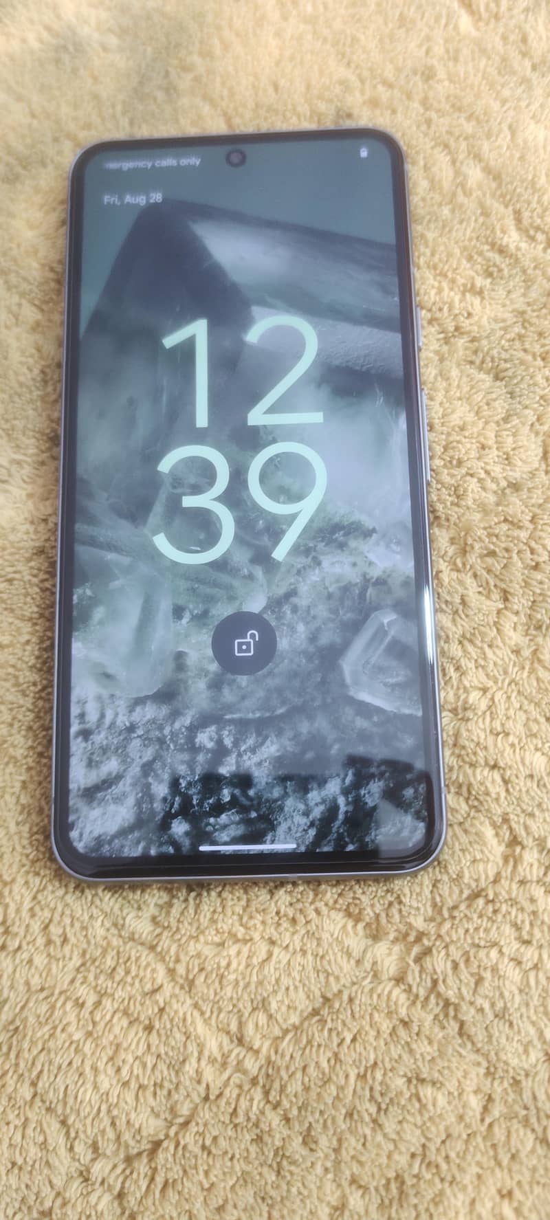 Google Pixel 8 2