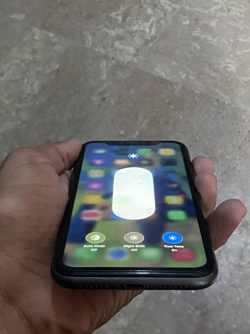 Apple iPhone 11 1