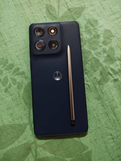 Motorola Moto G Stylus 5G (2025) - 128GB  With Snapdragon 6 Gen 3