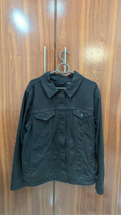 Black Thick Denim Jacket - Excellent for Winter