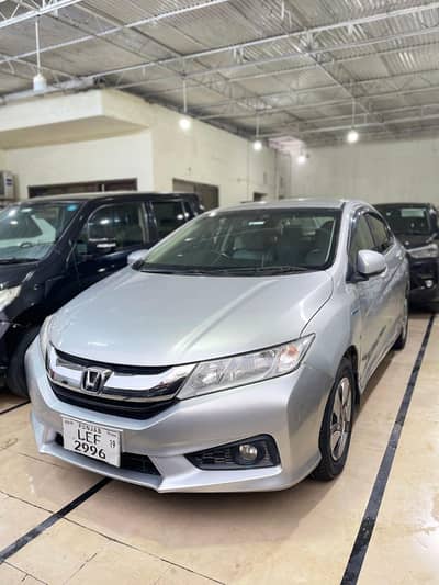 Honda Grace Hybrid 2017