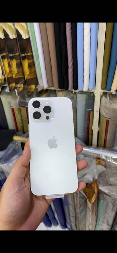 iPhone 16 Pro Max 0 Cycle