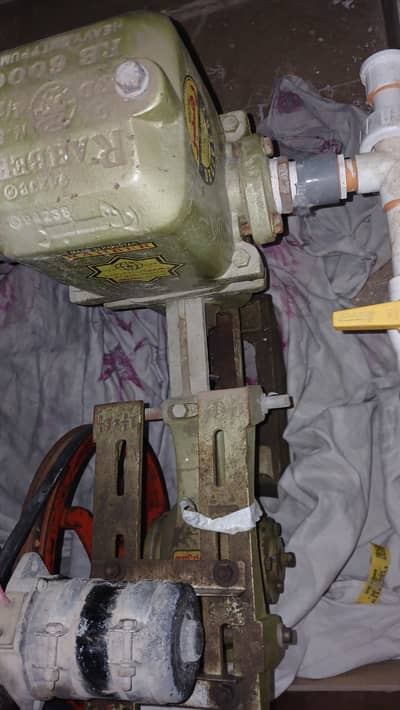 12 volt dc motor and piston pump with power supply