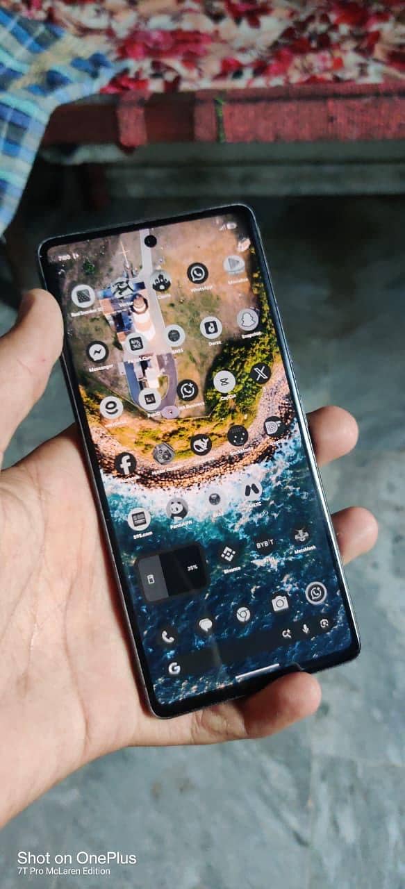Google Pixel 7 4