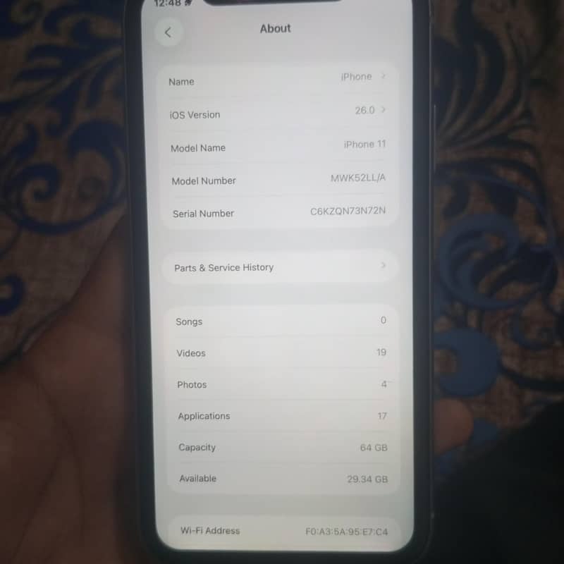 Apple iPhone 11 4
