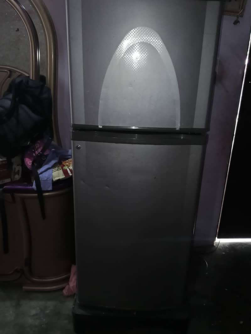 Dawlance fridge 0