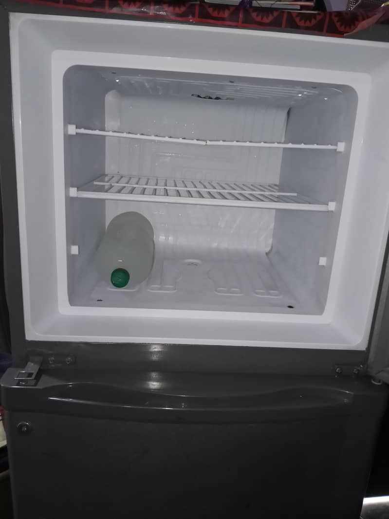 Dawlance fridge 3