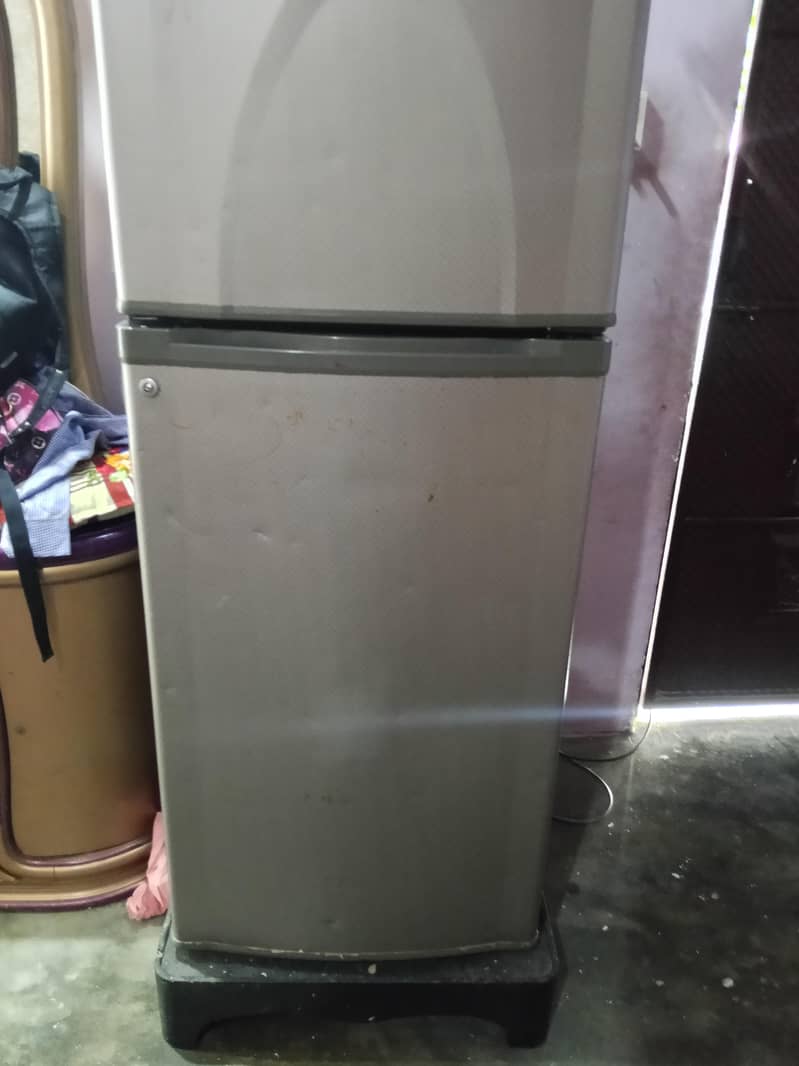Dawlance fridge 4
