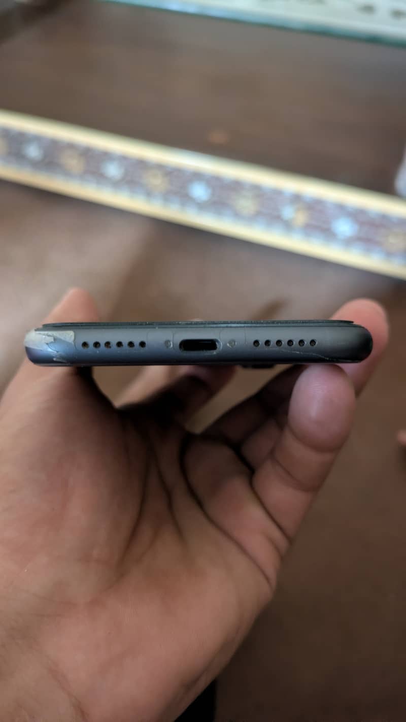Apple iPhone 11 2