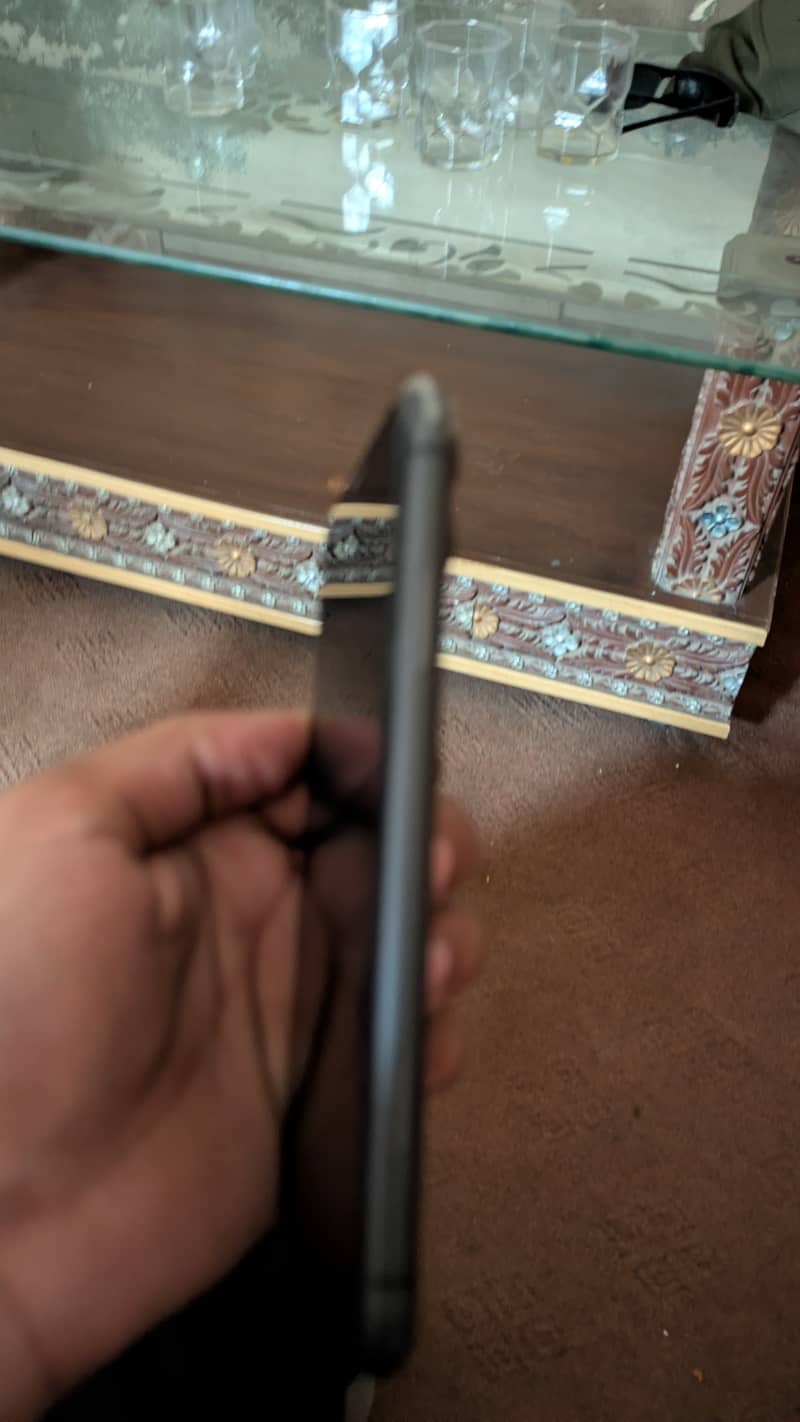 Apple iPhone 11 6