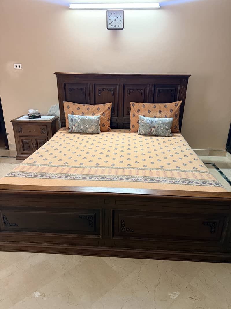 Double Bed 4