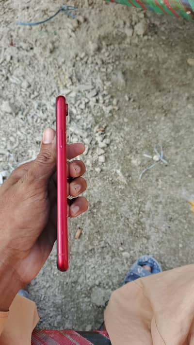 Apple iPhone XR