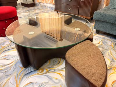 5 seater sofa with coffee table