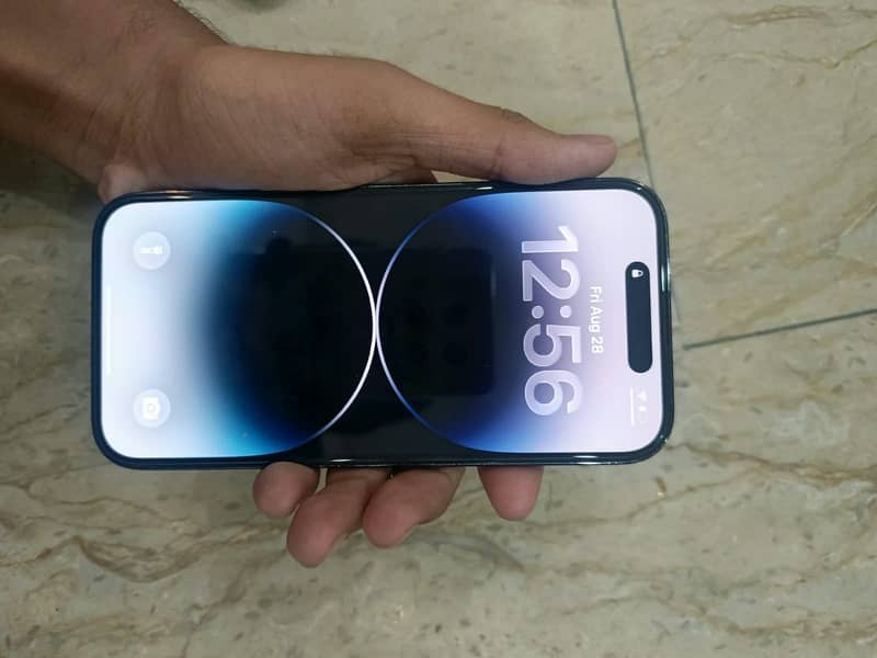 Apple iPhone 14 Pro 2