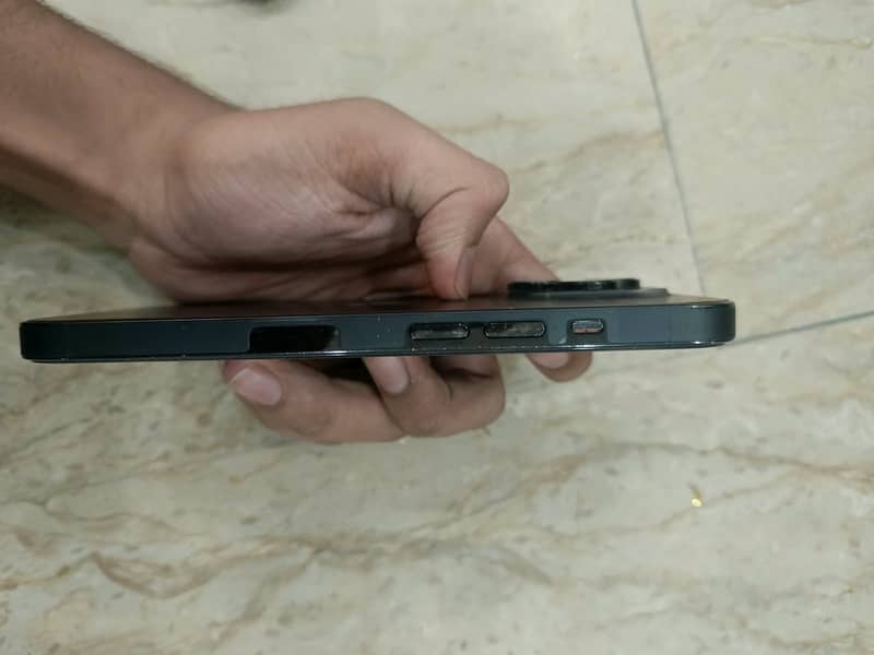 Apple iPhone 14 Pro 3