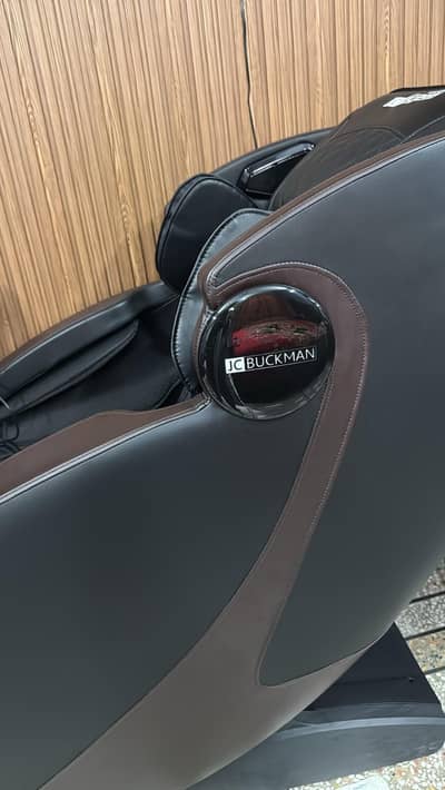 Message chair Read add