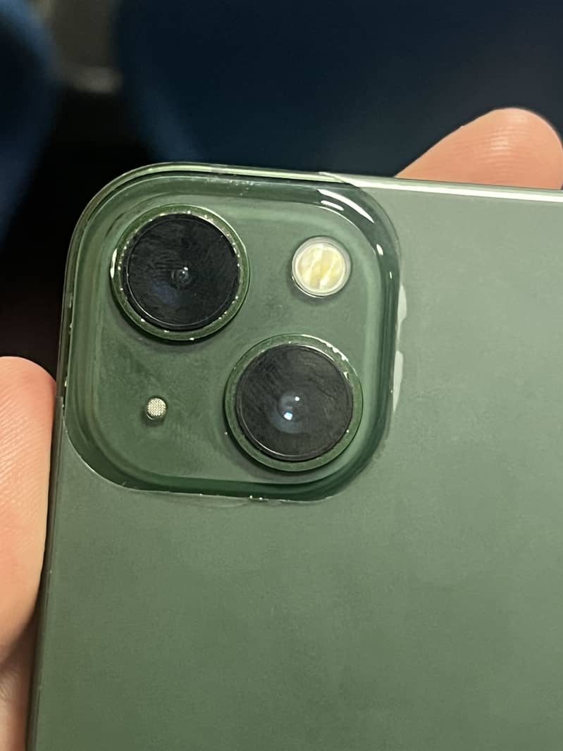 Apple iPhone 13 1