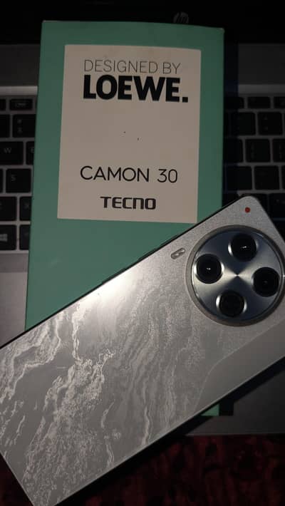 Tecno CAMON 30