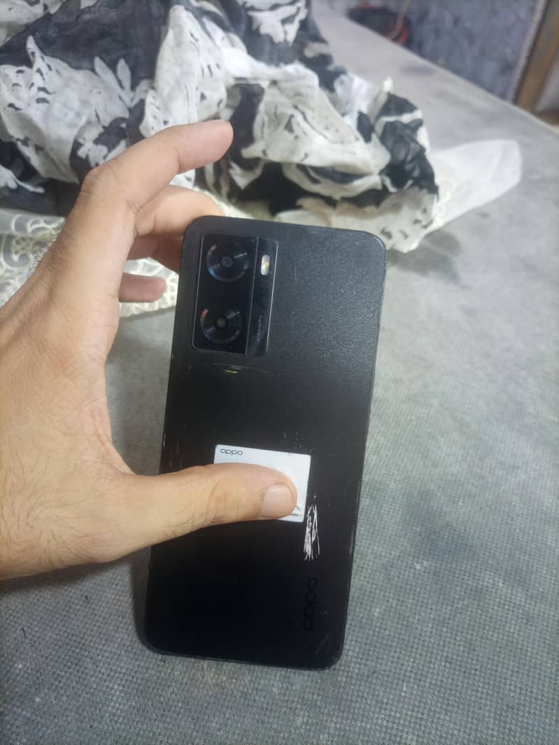 OPPO A57 4